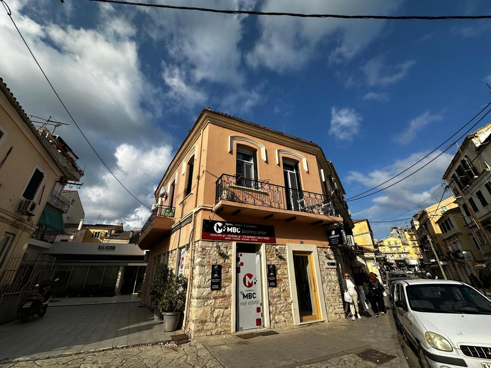 Travelers Luxury Suites, Studios & Apartments Corfu  Eksteriør billede