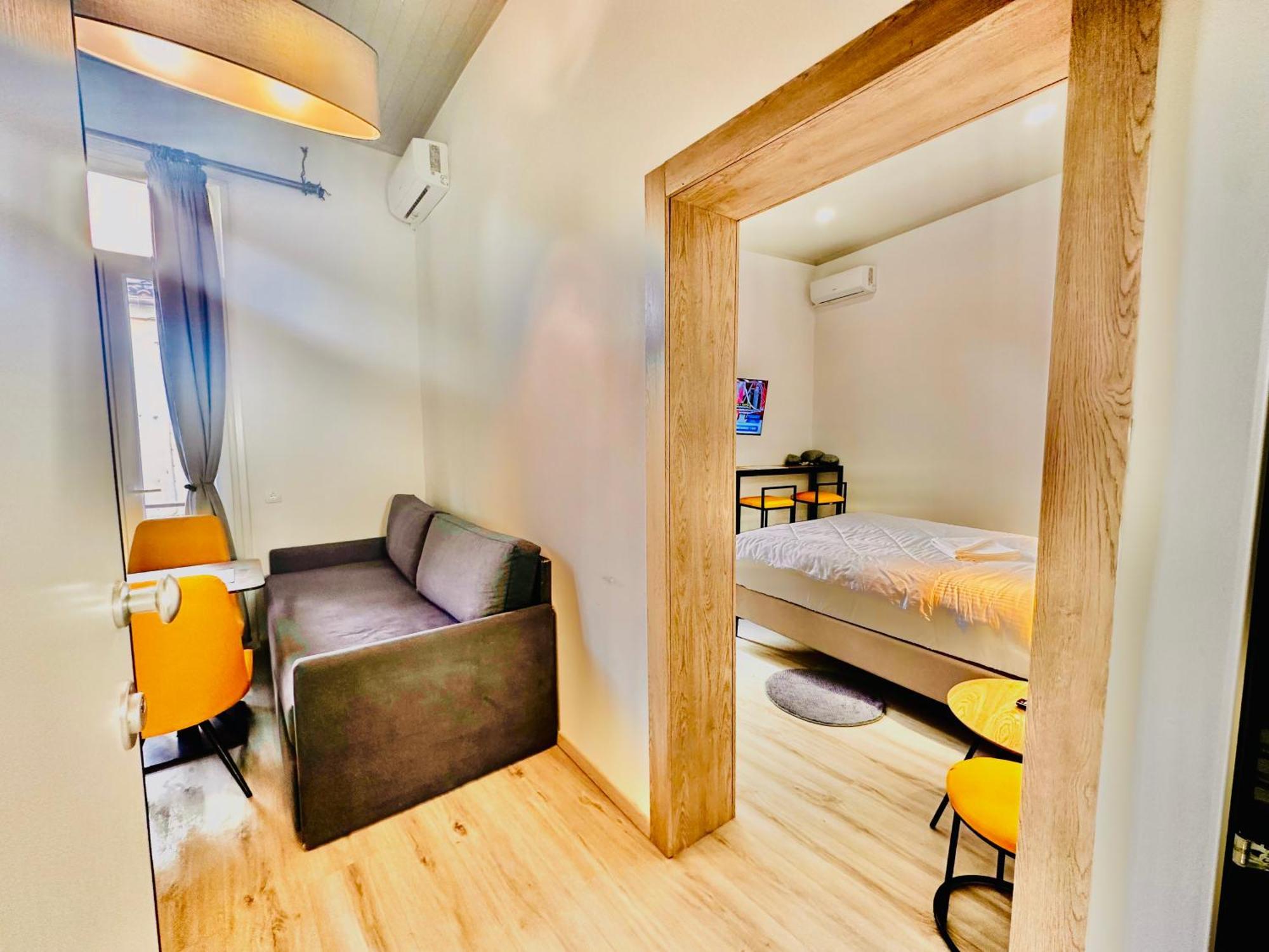 Travelers Luxury Suites, Studios & Apartments Corfu  Eksteriør billede