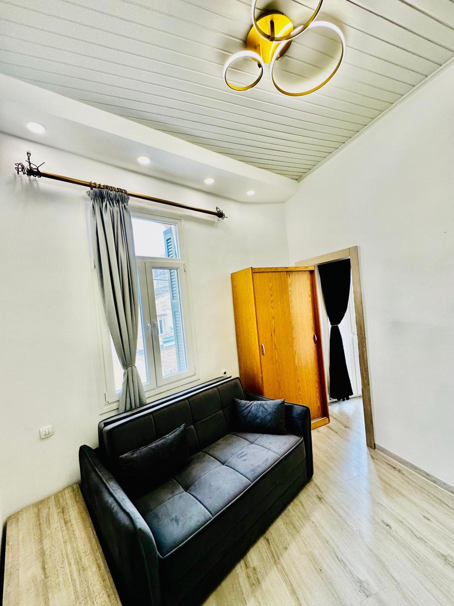 Travelers Luxury Suites, Studios & Apartments Corfu  Eksteriør billede